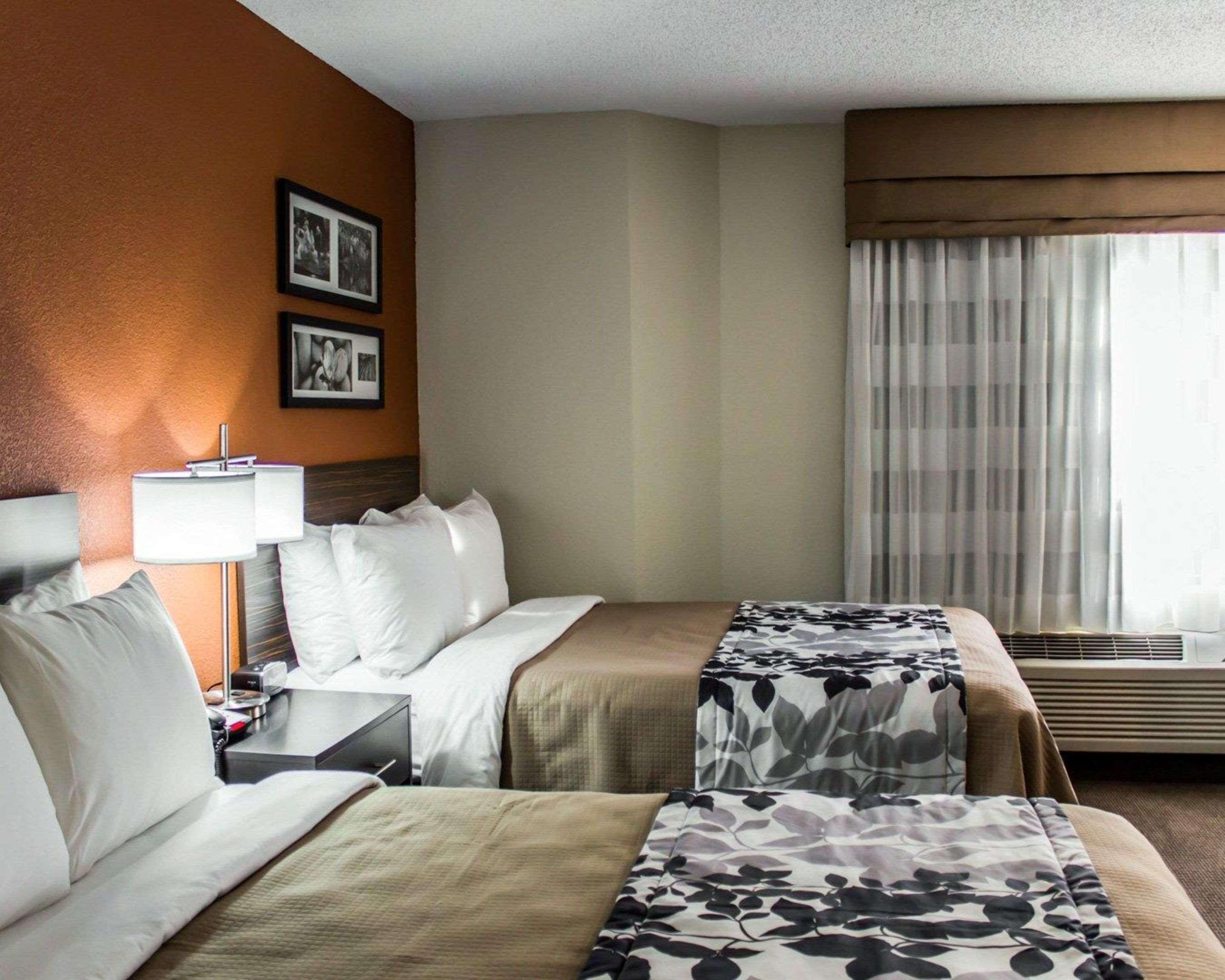 Sleep Inn & Suites Spring Lake - Fayetteville Near Fort Bragg Bagian luar foto