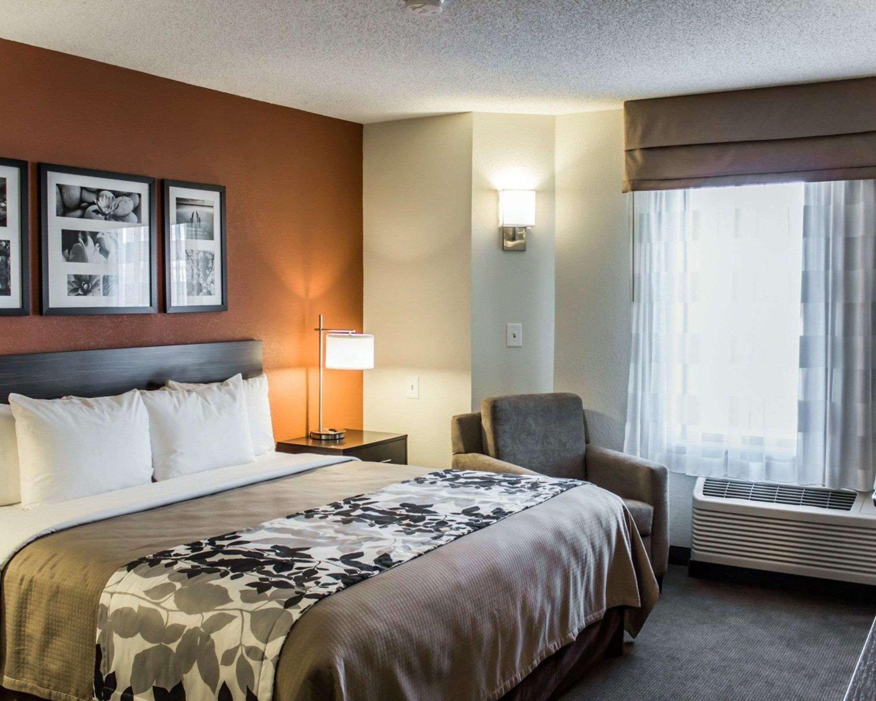 Sleep Inn & Suites Spring Lake - Fayetteville Near Fort Bragg Bagian luar foto