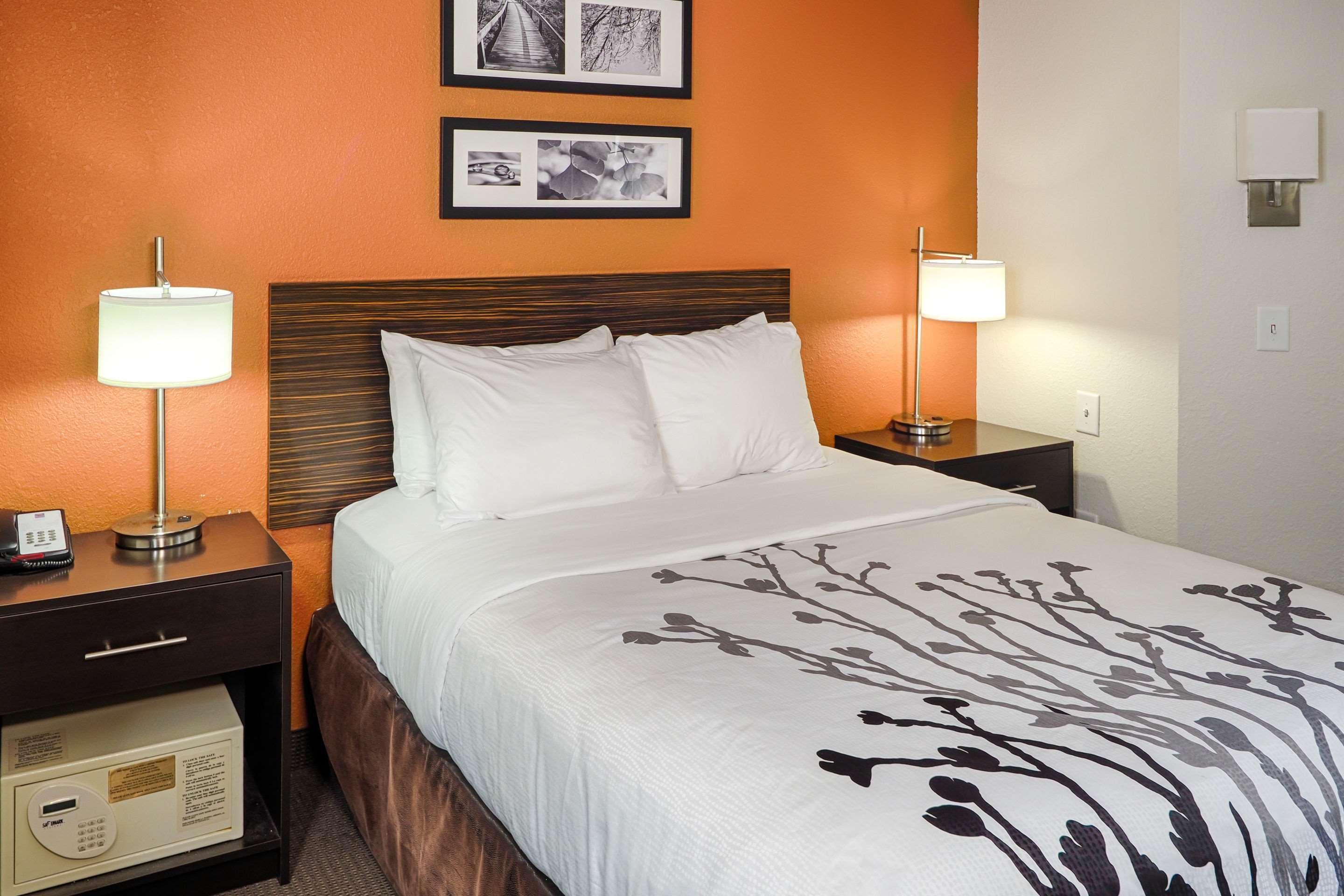 Sleep Inn & Suites Spring Lake - Fayetteville Near Fort Bragg Bagian luar foto