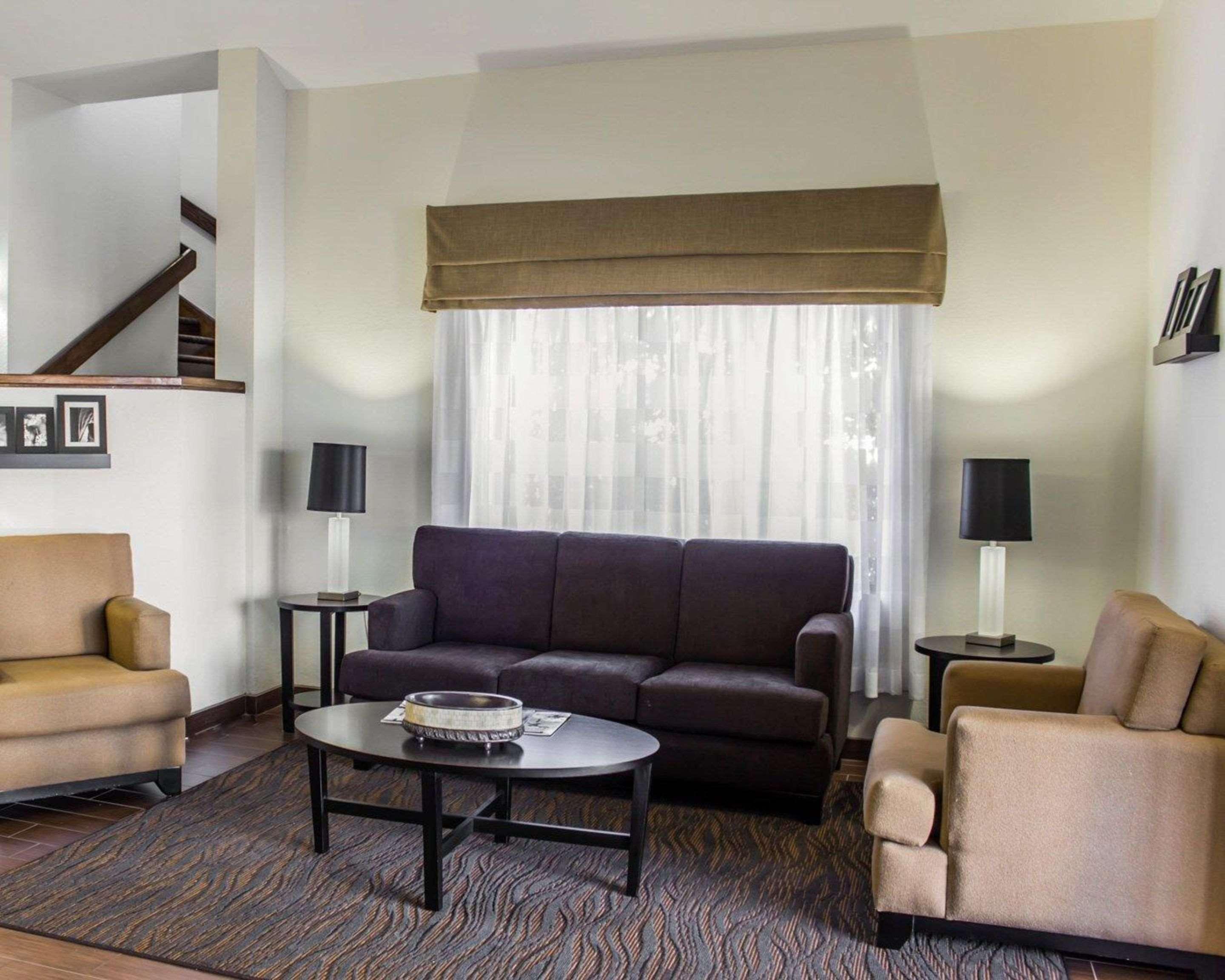 Sleep Inn & Suites Spring Lake - Fayetteville Near Fort Bragg Bagian luar foto