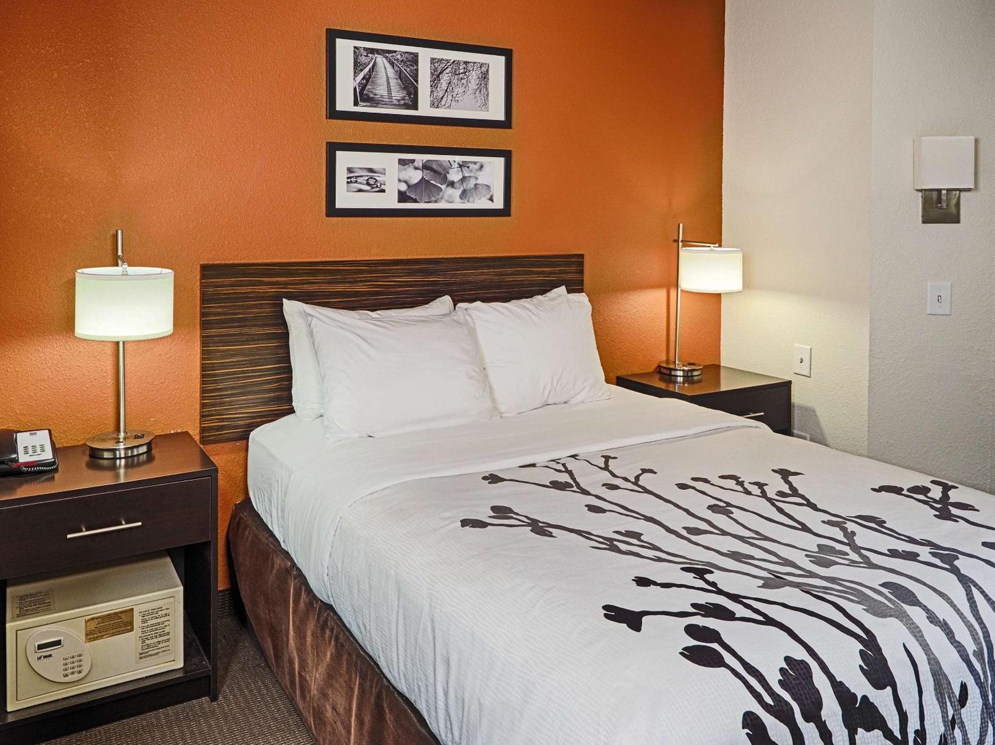 Sleep Inn & Suites Spring Lake - Fayetteville Near Fort Bragg Bagian luar foto